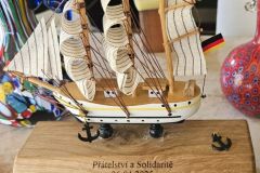 d1537fa7-5a8e-4777-a12d-f49b0e8bd5df